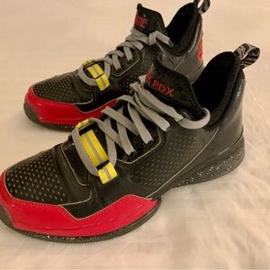 Adidas D Lillard 1 "Yellow Tape" limited edition basketball shoes